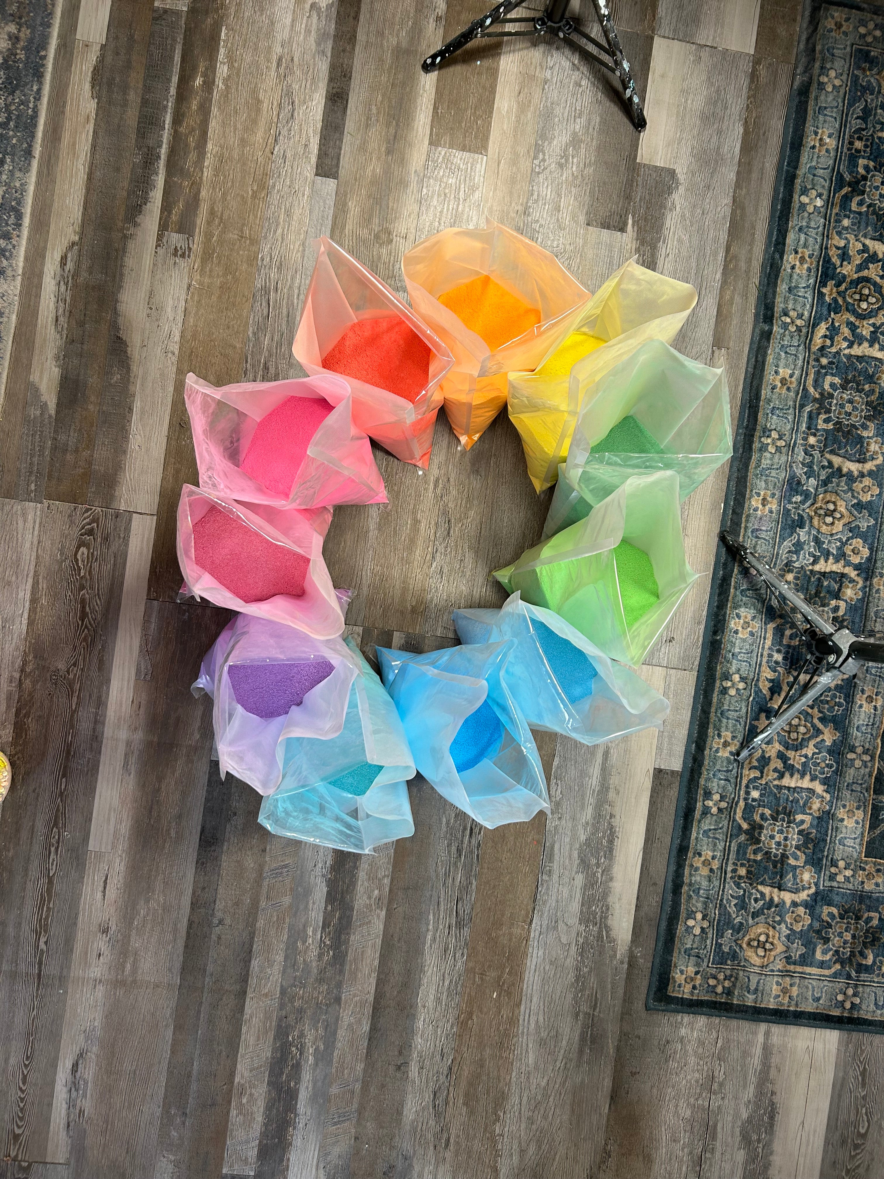 Colored powder for live only